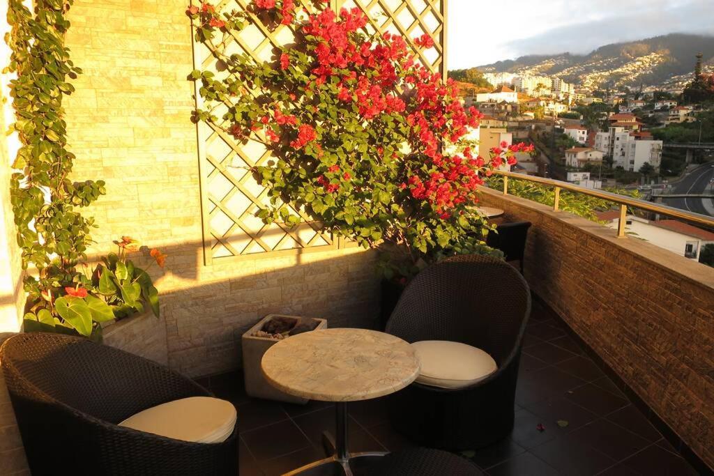 Varandas Da Fe Appartement Funchal  Buitenkant foto