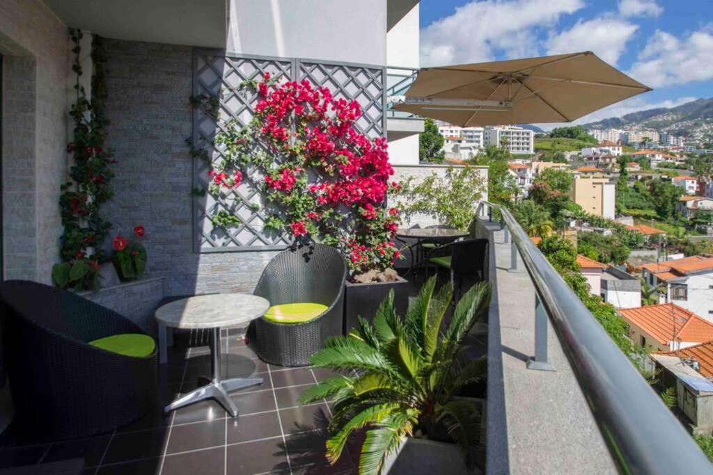 Varandas Da Fe Appartement Funchal  Buitenkant foto