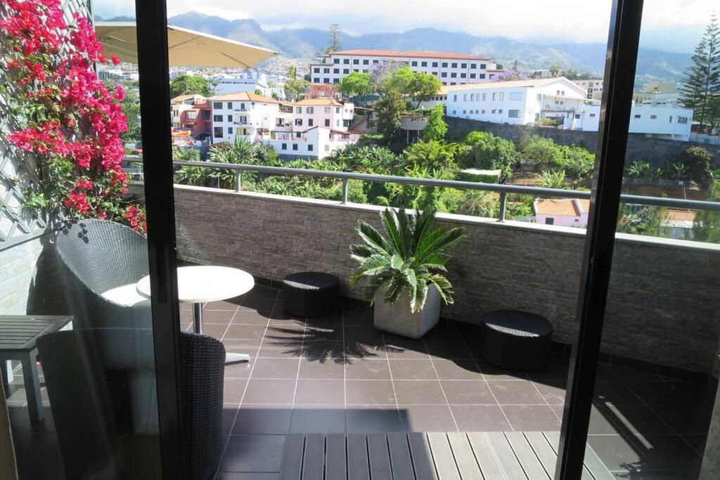Varandas Da Fe Appartement Funchal  Buitenkant foto